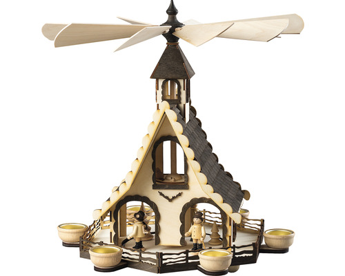 Pyramide de Noël en bois avec figurines et bougeoirs