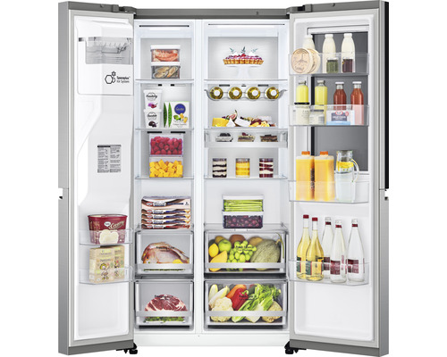 Réfrigérateur américain ouvert avec des aliments