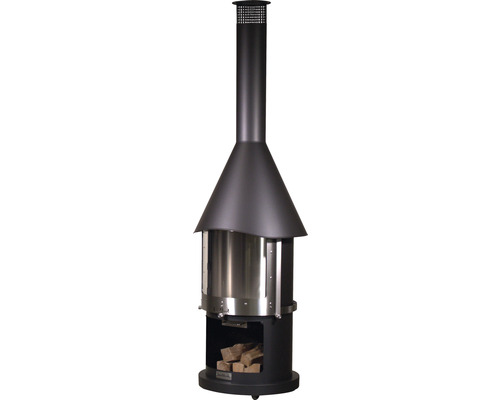 Cheminée de jardin avec des bûches dans le compartiment de stockage