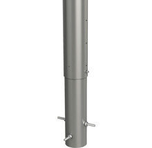 Metallrohr mit Schrauben