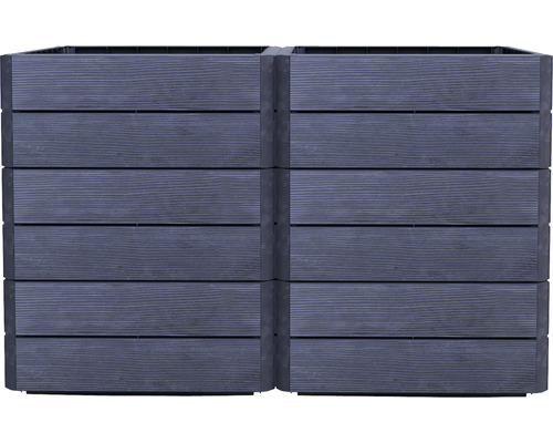 Zwei Pflanzkästen aus Holz für den Aussenbereich