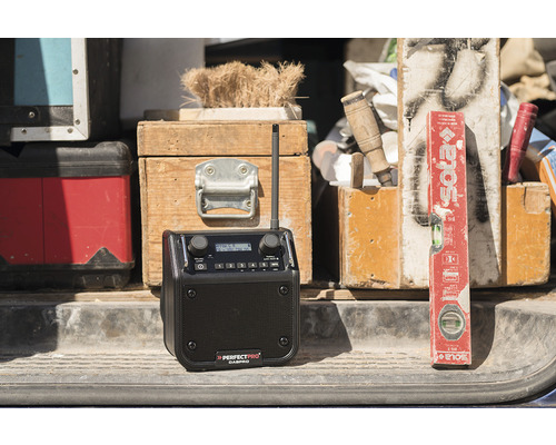 Radio de chantier avec antenne de la marque Perfectpro Dabpro
