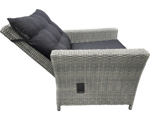 Fauteuil relax tressé avec repose-pieds relevé et coussins