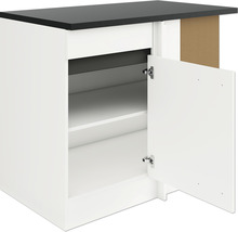 Unterschrank mit geöffneter Tür und Einlegeboden