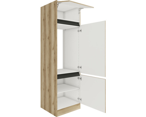 Küchenschrank mit Regalböden und geöffneten Türen