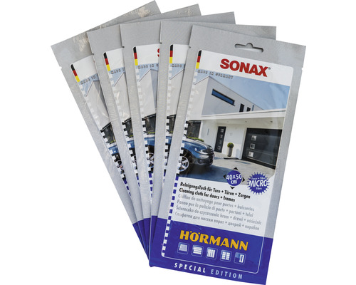 Plusieurs lingettes de nettoyage Sonax pour portes et cadres en pack