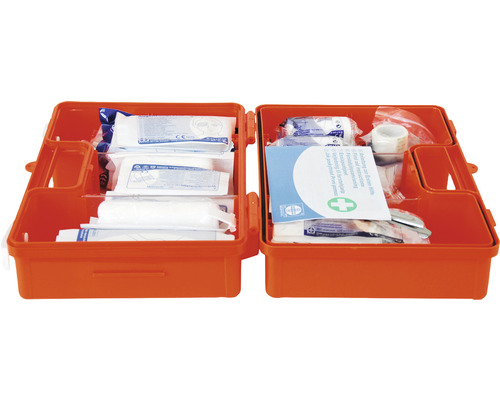 Boîte de premiers secours ouverte avec divers équipements médicaux