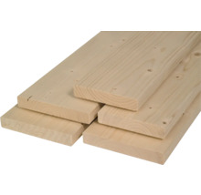 Planches en bois empilées bois de construction