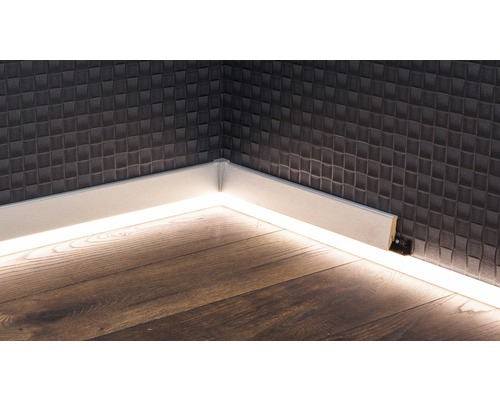 Canal LED pour plinthes à LED opale 22x2500 mm