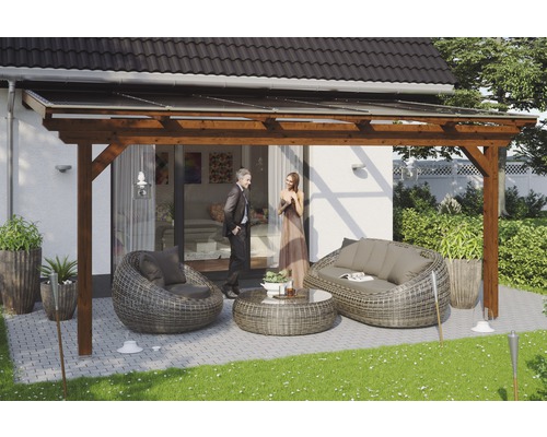 Toiture pour terrasses Skanholz Ancona 541 x 250 cm, noyer Terrasse couverte avec mobilier de salon et couple