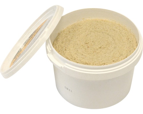 Seau ouvert avec de la nourriture