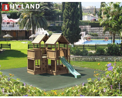 Tour de jeux Hyland EN 1176 pour espace public projet 7 avec toboggan vert