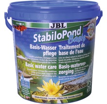 Produit d''entretien de l''eau JBL StabiloPond Basis dans un seau bleu