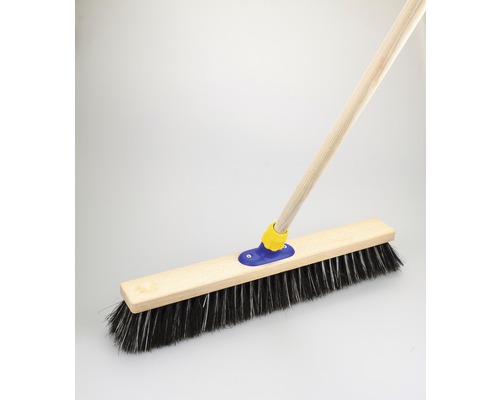 Balai large avec manche en bois et poils foncés
