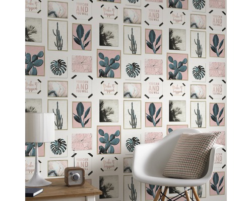 Wand mit Fototapete mit Bildern von Kakteen und Pflanzen