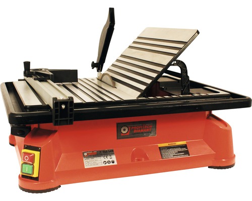 Coupe-carrelage pour couper les carreaux à la bonne taille