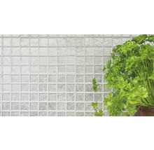 Quadratische Mosaikfliesen mit glänzender Oberfläche