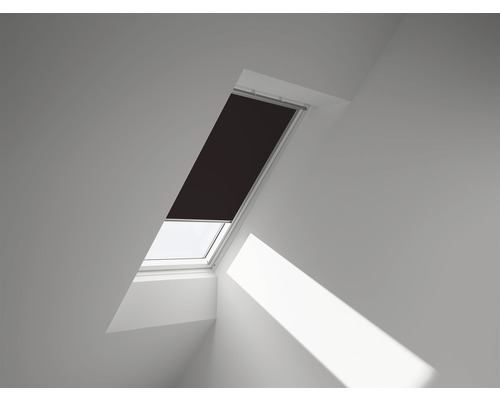 Store occultant VELUX uni marron foncé à commande manuelle cadre aluminium DKL U04 4559S