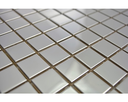 Quadratische Mosaikfliesen im Detail