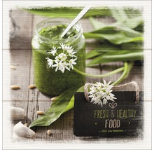 Bärlauchpesto im Glas mit Schild und Dekoration