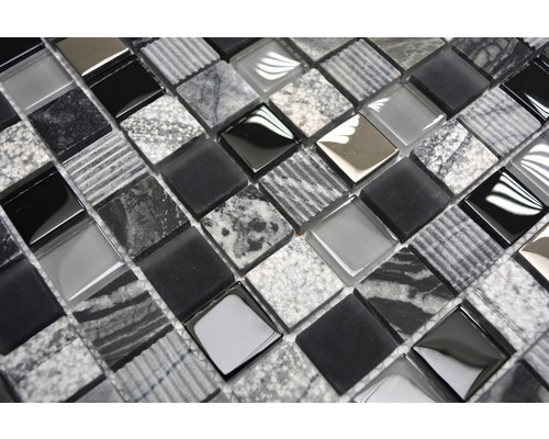 Mosaïque en verre et en pierre