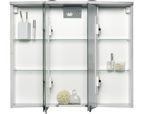 Armoire de toilette ouverte avec étagères en verre pour ranger les accessoires de salle de bain