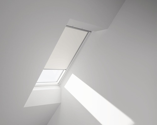 Store occultant VELUX blanc à commande manuelle cadre aluminium DKL SK08 1025S