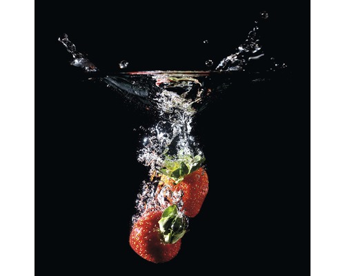 Tableau en verre Strawberry On Black II, 50x50 cm