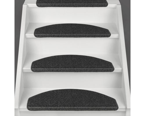 Escalier avec tapis de marche