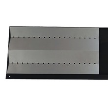 Panneau perforé pour outils pour le rangement des outils
