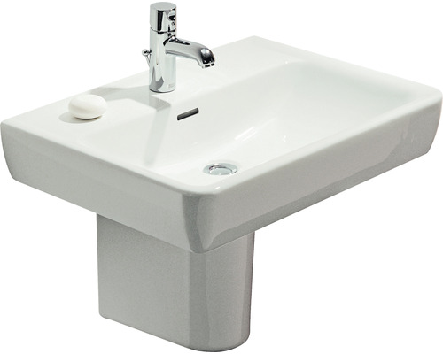 Lavabo avec robinet et savon
