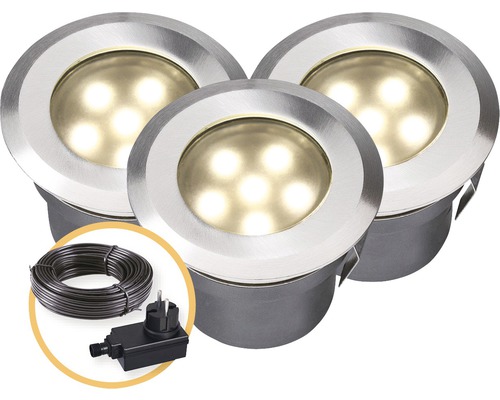 Drei Bodeneinbaustrahler mit Kabel und Stecker