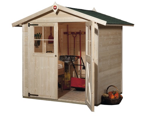 Gartenhaus aus Holz mit geöffneter Tür und Gartengeräten