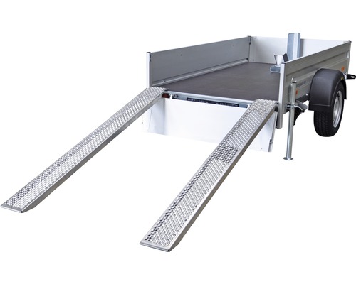 Remorque avec deux rampes d''accès