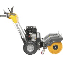 Kehrmaschine mit Motor und Bürste