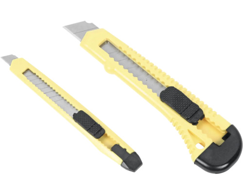 Deux cutters avec lame rétractable