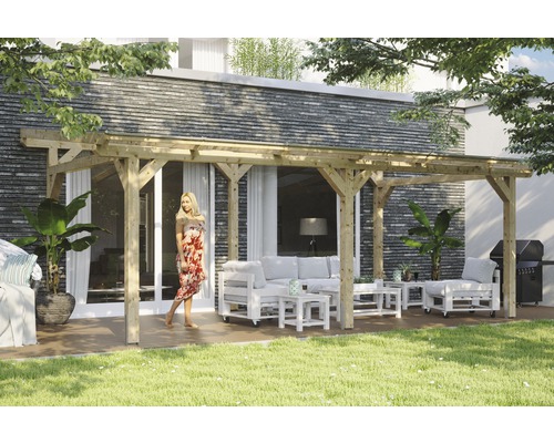 Terrassenüberdachung SKAN HOLZ Siena 648x300 cm natur Holzterrasse mit Gartenmöbeln und Grill im Aussenbereich.