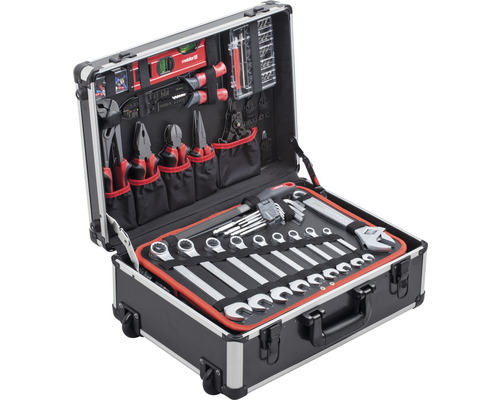 Geöffneter Werkzeugkoffer mit verschiedenen Werkzeugen wie Schraubenschlüssel, Zangen und Schraubendrehern