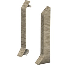 Deux plinthes aspect bois.