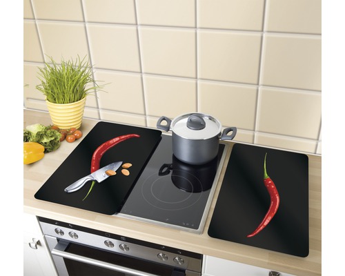 Plaques de recouvrement de cuisinière avec motif de piment sur une cuisinière