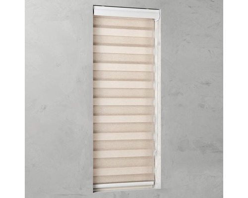 Store de fenêtre avec des bandes horizontales pour le contrôle de la lumière