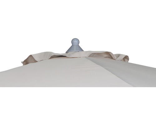 Vue détaillée d''un pavillon de jardin avec toit en tissu