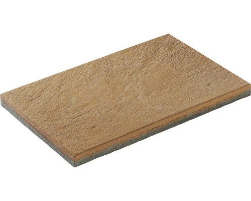 Pavé en béton avec surface structurée