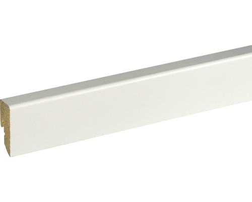 Plinthe SKANDOR SU047L blanc plaxé 16x40x2500 mm