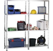 Étagère avec outils, bidon et boîte à outils
