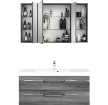Waschtischkombination mit Spiegelschrank im Badezimmer
