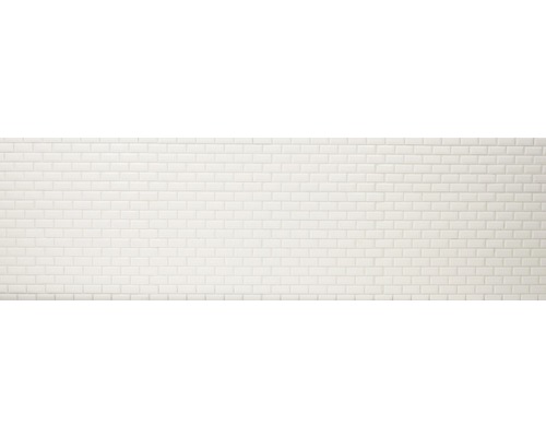 Carrelage mural de format rectangulaire posé en quinconce