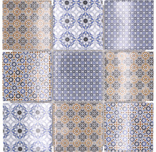 Carreaux carrés avec différents motifs géométriques