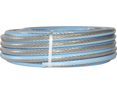 Aufgerollter Gartenschlauch mit Gewebeverstärkung