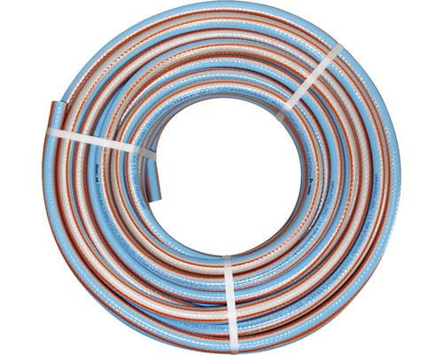 Aufgerollter flexibler Wasserschlauch